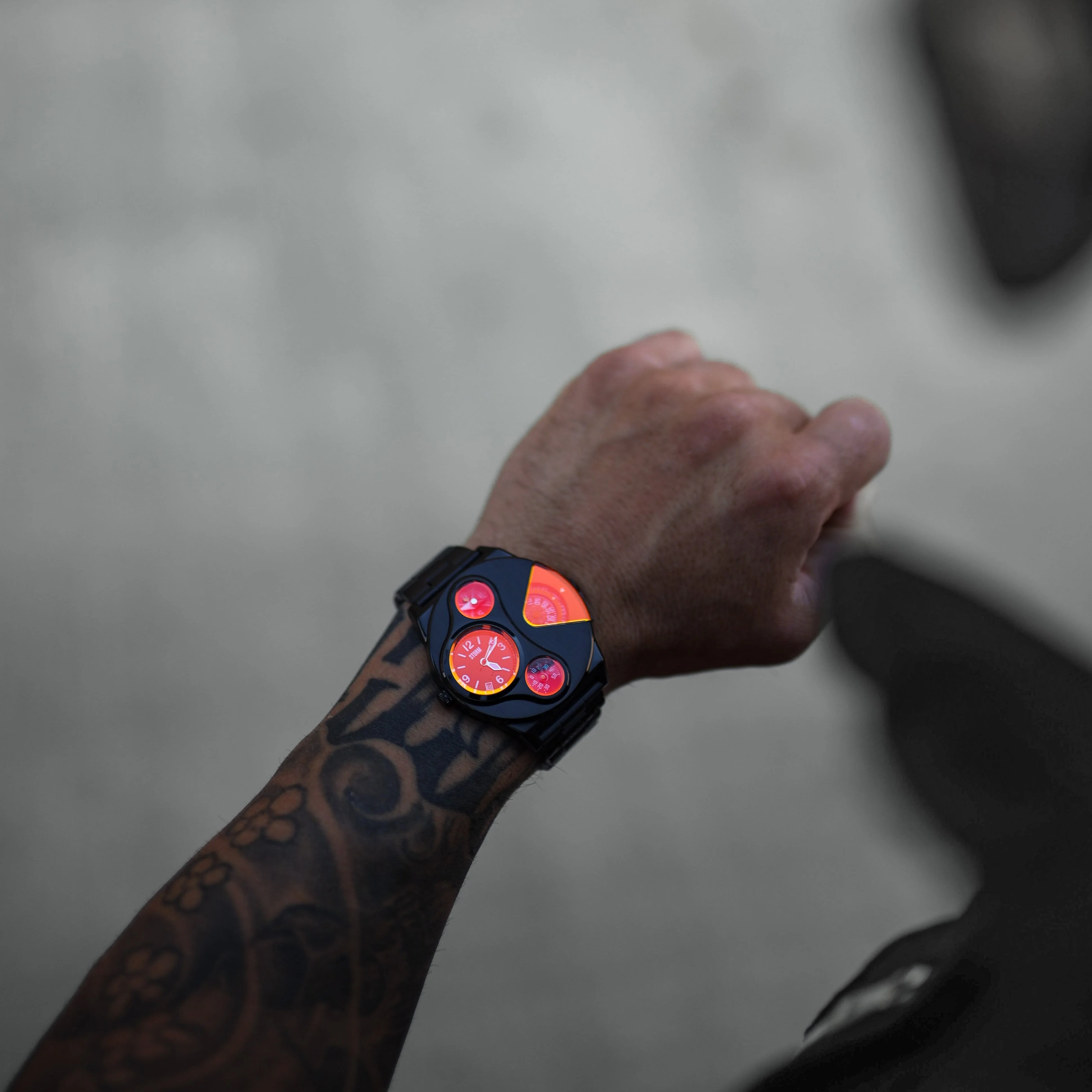 V2 NAVIGATOR SLATE RED - Image 9